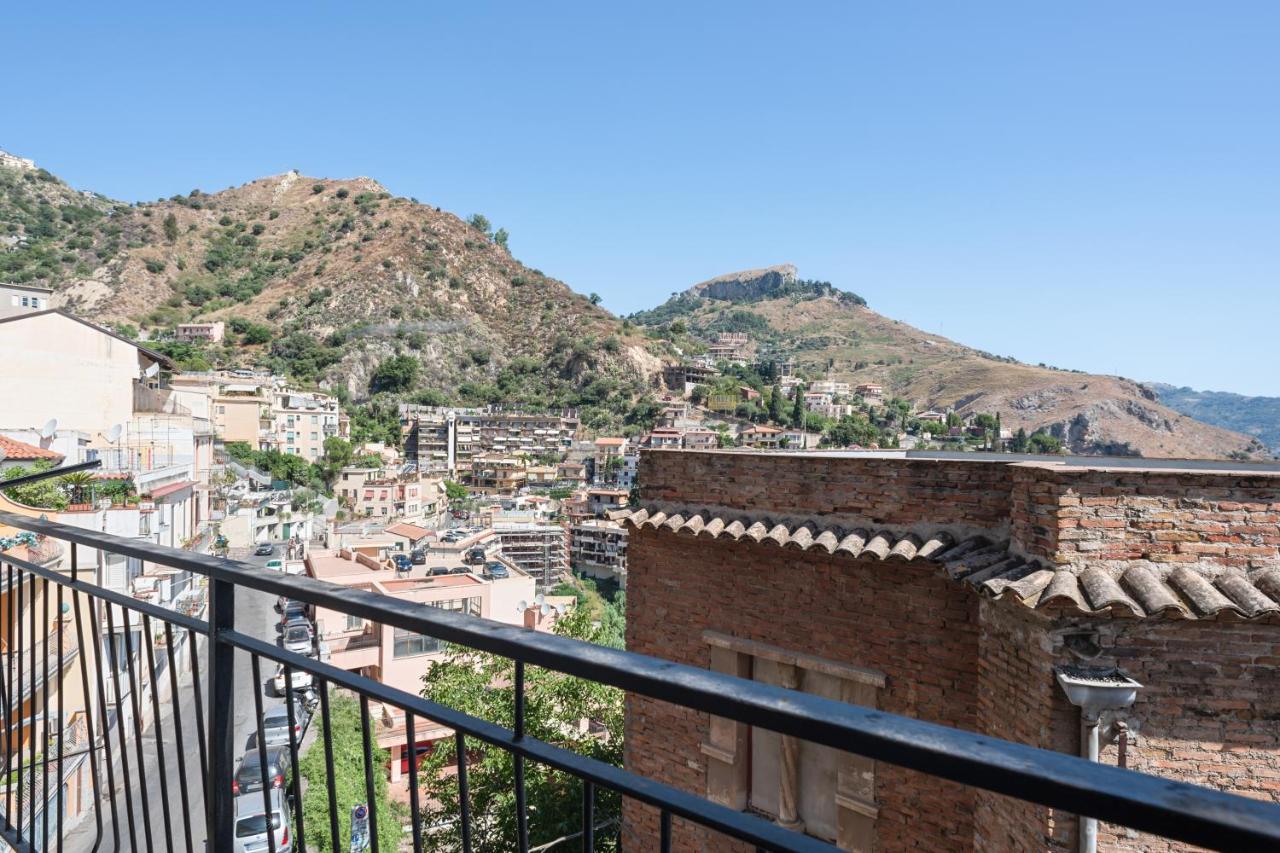 Cozy Apartment Near The Historic Center Taormina Zewnętrze zdjęcie